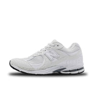 Snowy White NB 2002R